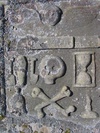 memento mori on Aberdour tomb