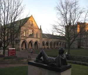 Elphinstone Hall, Kings College