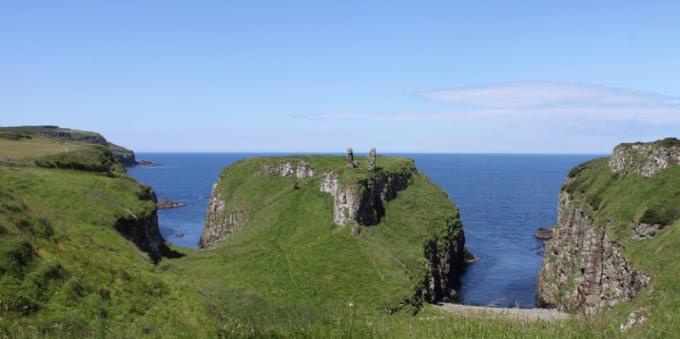 Dunseverick promontory