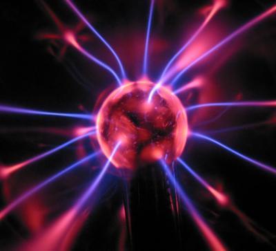 Photo of a Van Der Graaff generator discharge