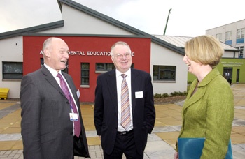 Public Health Minister Shona Robison with Professor Stephen Logan (centre) and David Cameron, Chairman of NHS Grampian