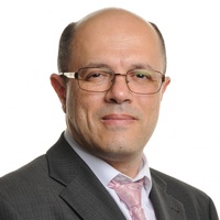 Dr Wael Houssen