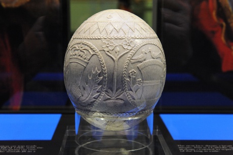 Jacobite carved ostrich egg