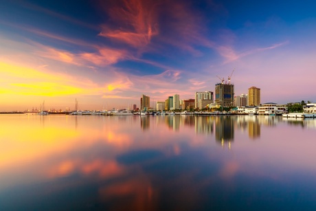 Manila skyline at dusk