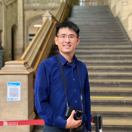 Picture of Dr Shin-Ru Cheng in front of a building