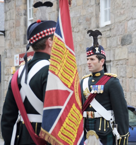 Pipe banner presentation