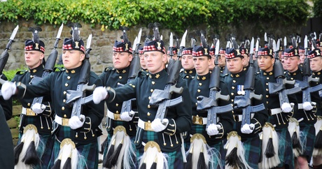 Pipe banner presentation