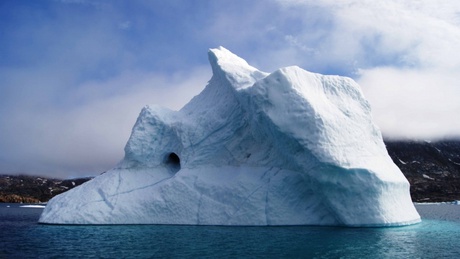 University of Aberdeen team have recovered samples from the bottom of a Greenland lake