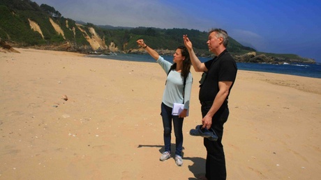 Dr Irene García Losquiño and Dr Jan Henrik Fallgren on a possible Viking archaeological site in northern Spain