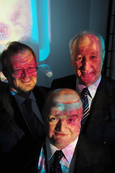 Dr Neil Hamilton, Professor Hamish McKenzie and Professor Ron Keenan