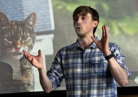 Ed Payne delivering his winning lecture