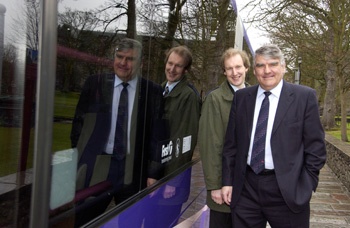 Professor John Nelson (l) and Moir Lockhead