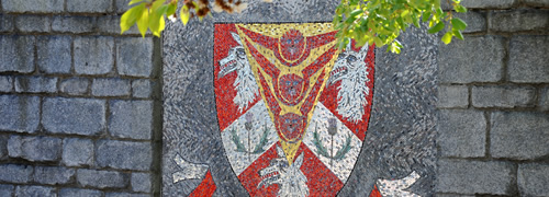 University of Aberdeen crest on a wall