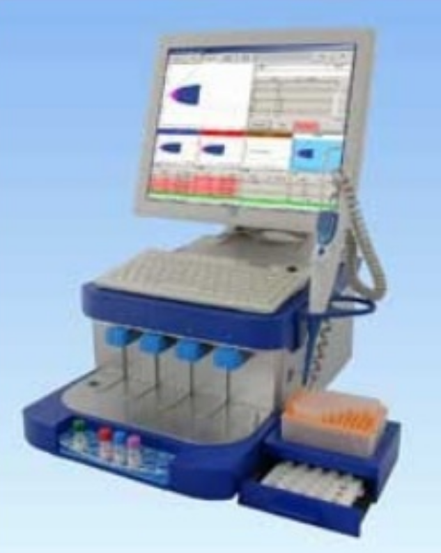 a ROTEM analyser / machine